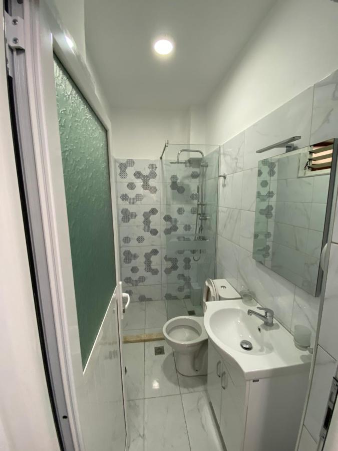 Hotel Andrea Саранде Екстериор снимка