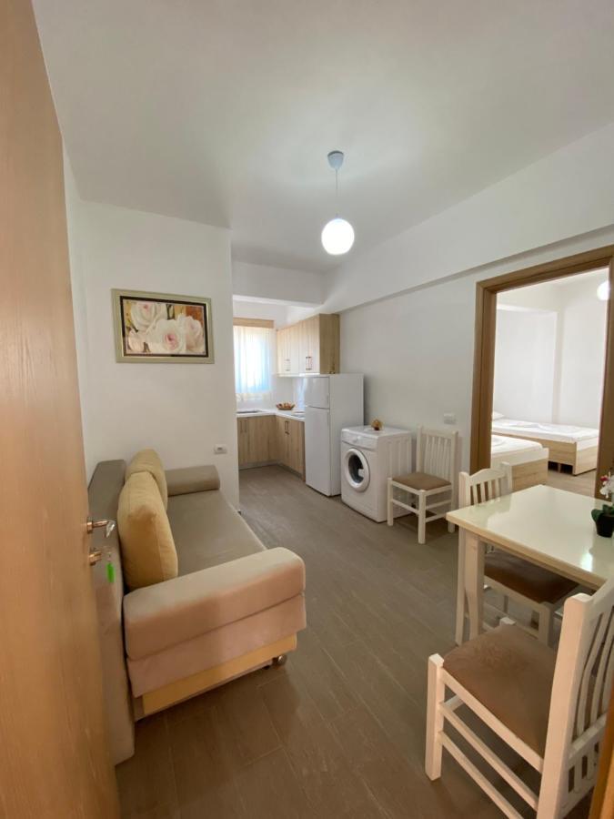 Hotel Andrea Саранде Екстериор снимка